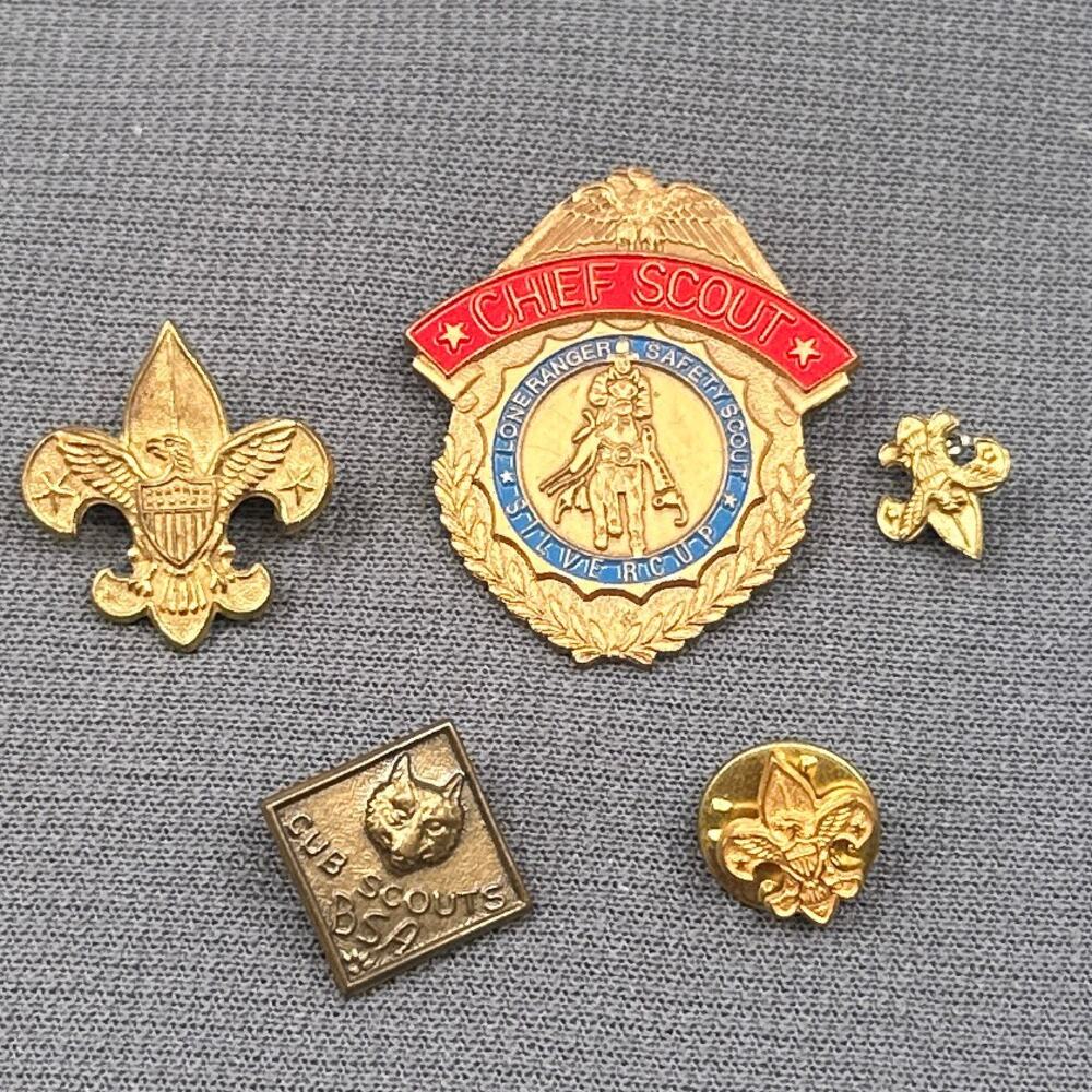 VTG Boy Scouts BSA Pin Lot Chief Scout Lone Ranger Cub Scouts Gold Tone Badges